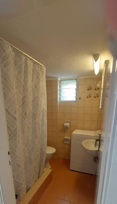 Rena'S Apartment Епаноми Екстериор снимка